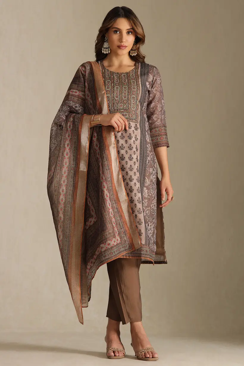 Brown Linen Floral Print Suit Set With Stones And Sequins
